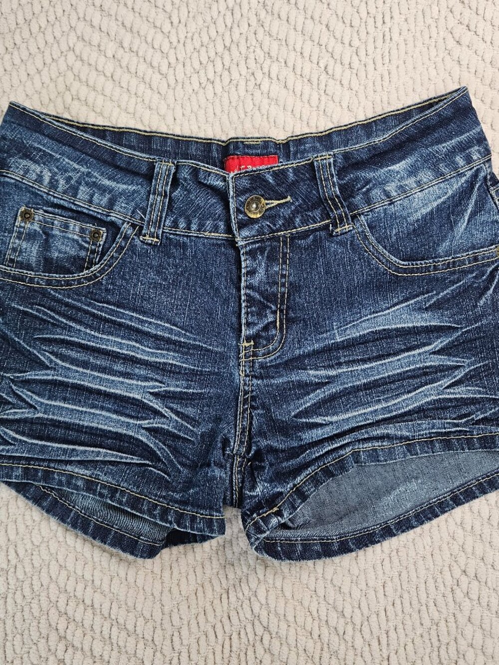 J.T. Blue Women's Dark Wash Denim Shorts Ramie Cotton Blend Size 7